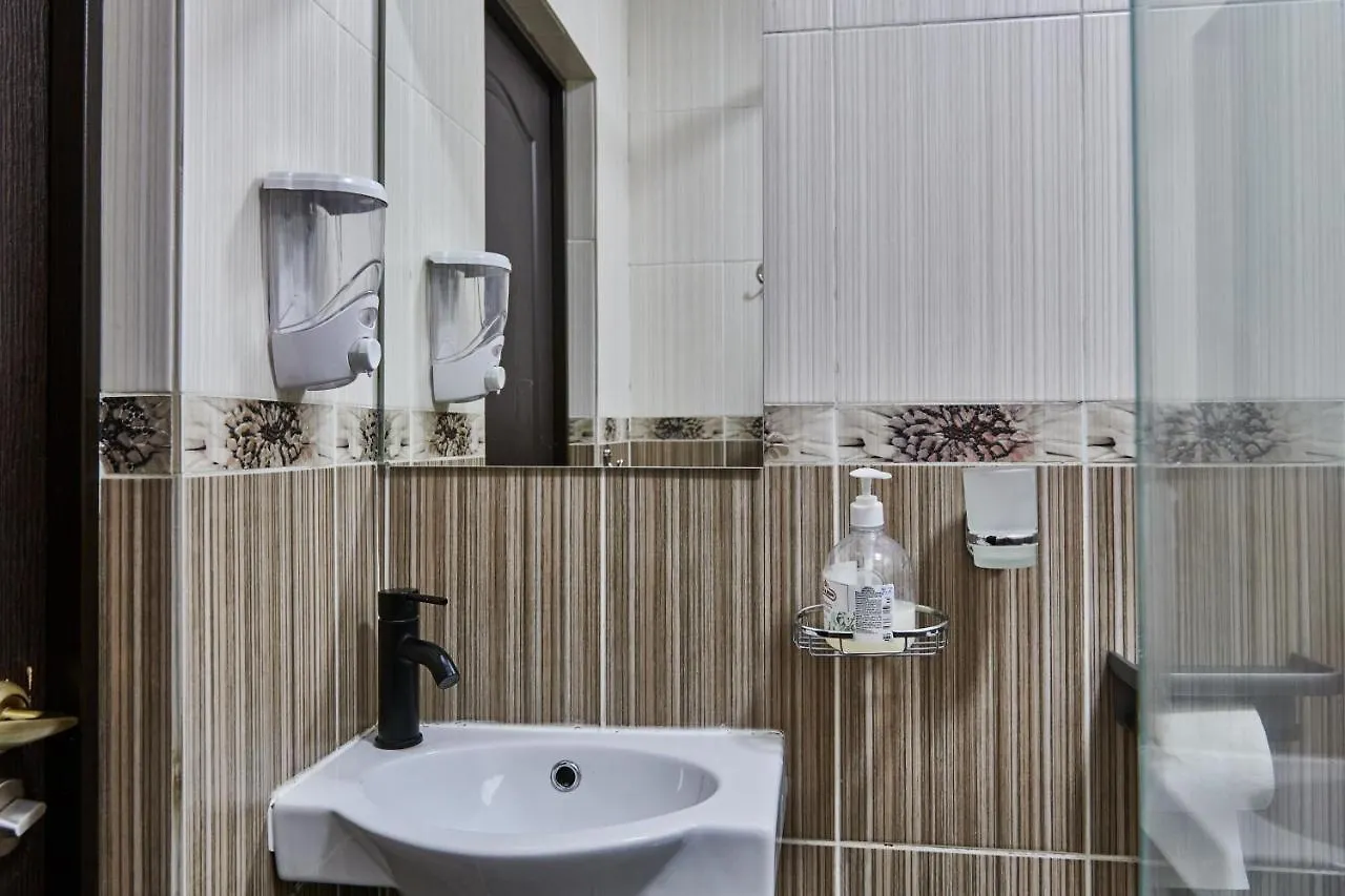 Almaty Central Hostel 0*,