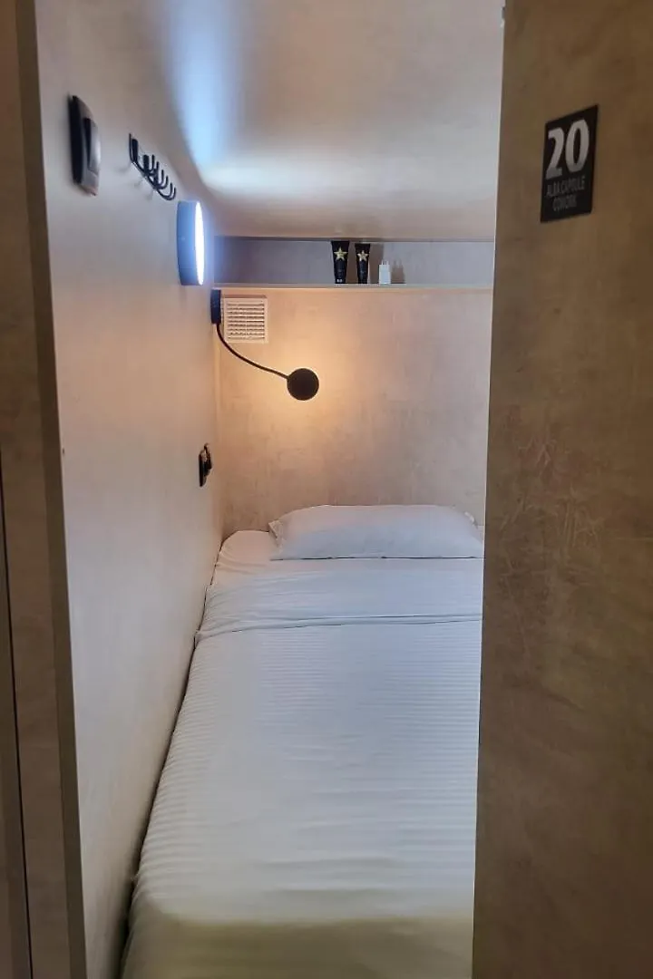 Almaty Central Hostel 0*,